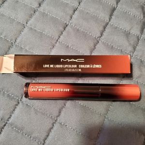 MAC Cosmetics-Lipglass